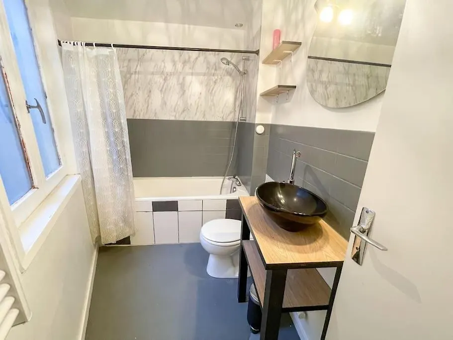 Le Saint Louis - Appt Wifi Centre Ville Le Puy-en-Velay