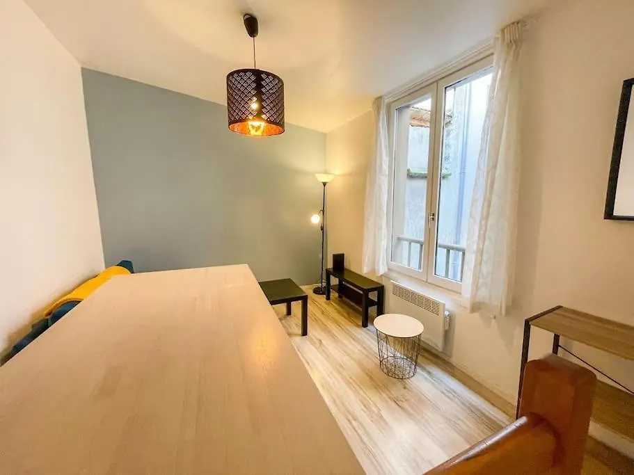 Le Saint Louis - Appt Wifi Centre Ville Le Puy-en-Velay Apartment